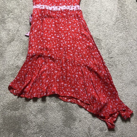 Parker Dress Asymmetrical Hem Kaia - Picture 10 of 14